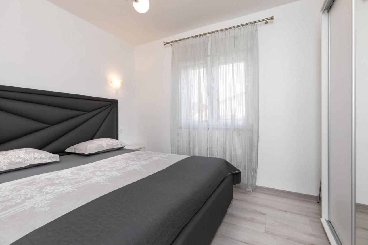 Villa Nina Baska Extérieur photo