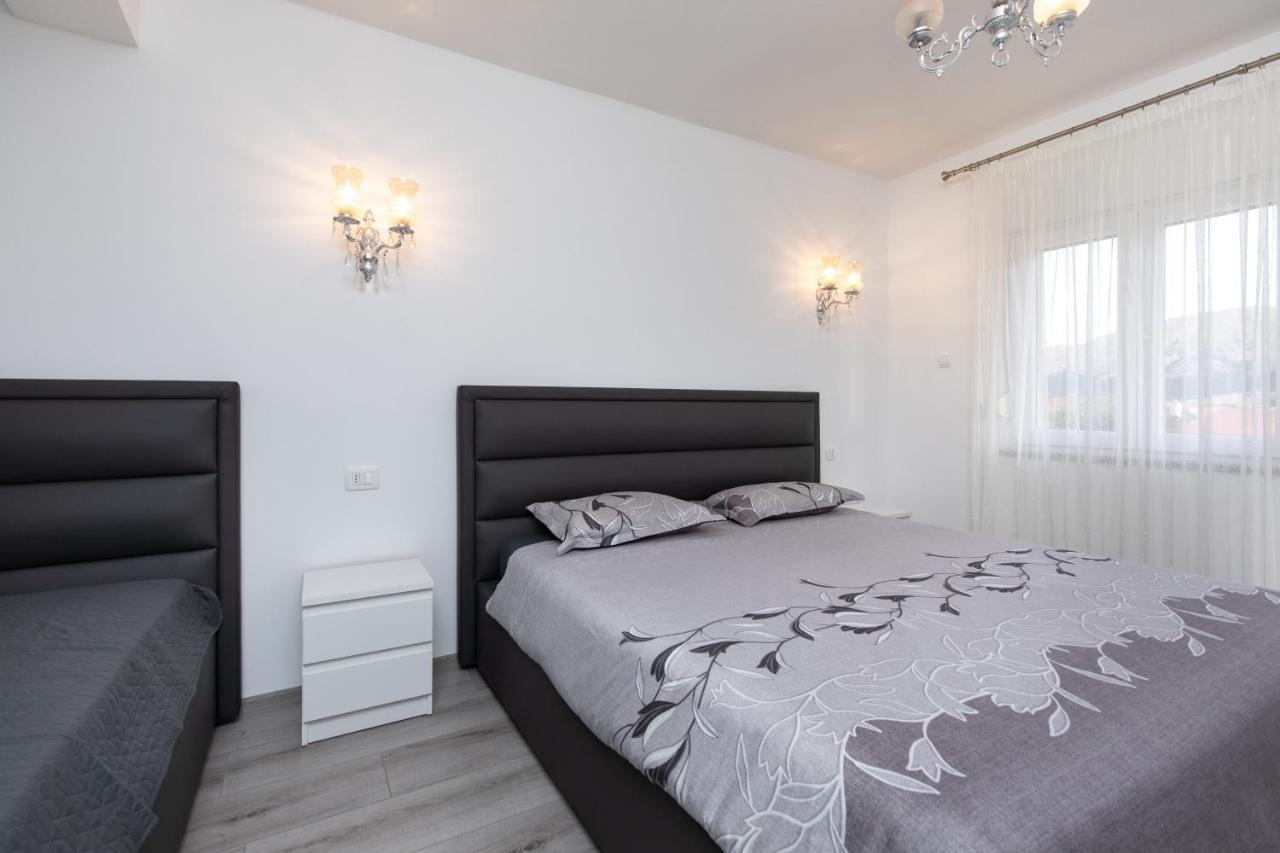 Villa Nina Baska Extérieur photo